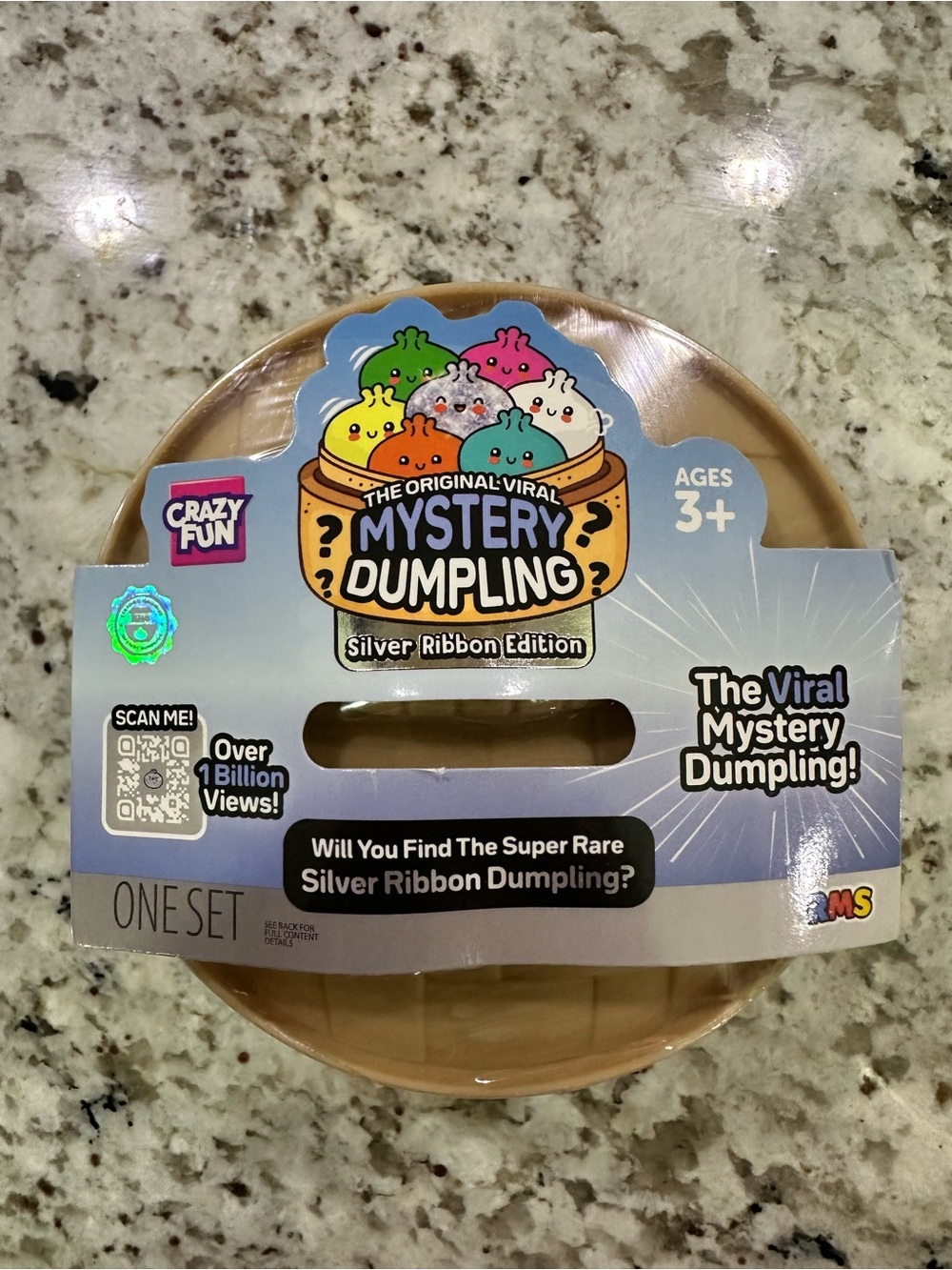 🥟🎀 Authentic and sealed new SILVER RIBBON EDITION — MYSTERY DUMPLING! 🎀🥟